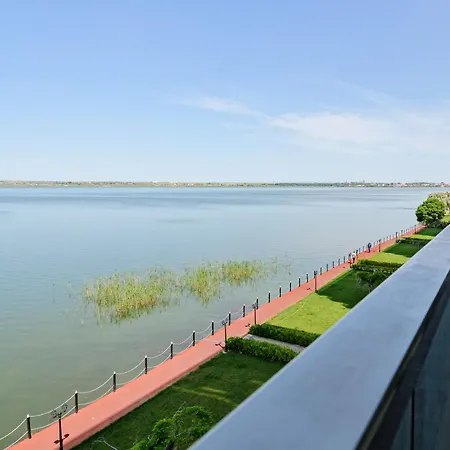 Azure Royal * Mamaia